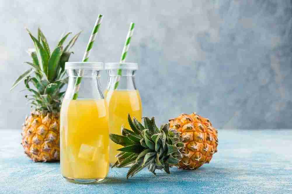 What are the Benefits of Pineapple Water and How to Make It